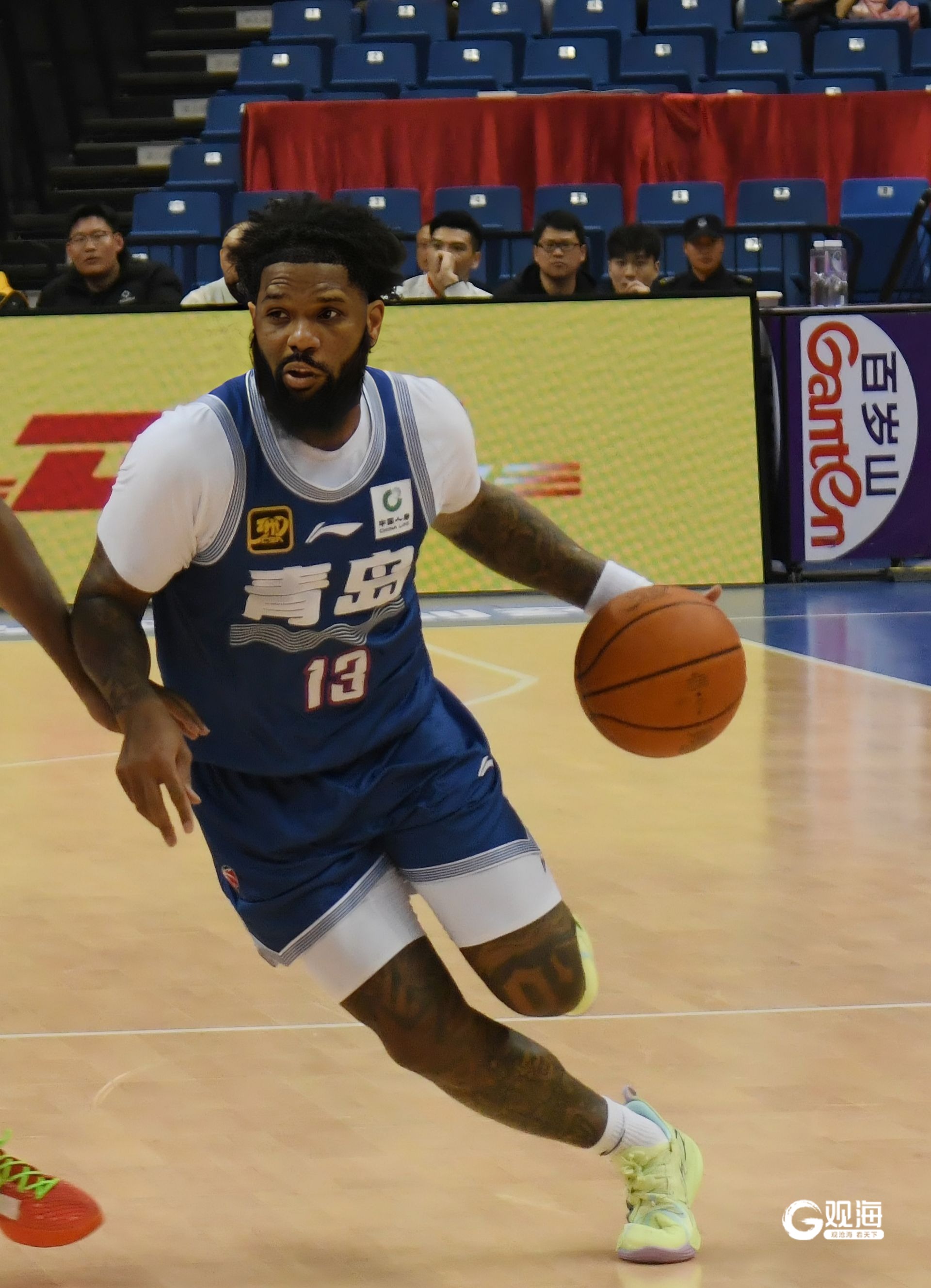 九游体育官网-包含国际比赛日突围战来临，洛杉矶湖人围绕CBA常规赛手感冰凉，管理层满意，赛程密集仍需轮换的词条