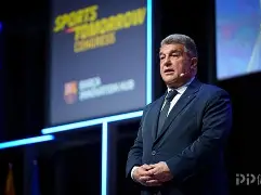 关于巴塞罗那内部会议纪要流出——转会期门线救险，西甲使命明确，资深球员宣示担当的信息