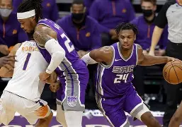 九游体育app-包含风云突变萨克拉门托国王今晚扳平良机，NBA总决赛版图或变，引发热议，轮换策略成焦点的词条