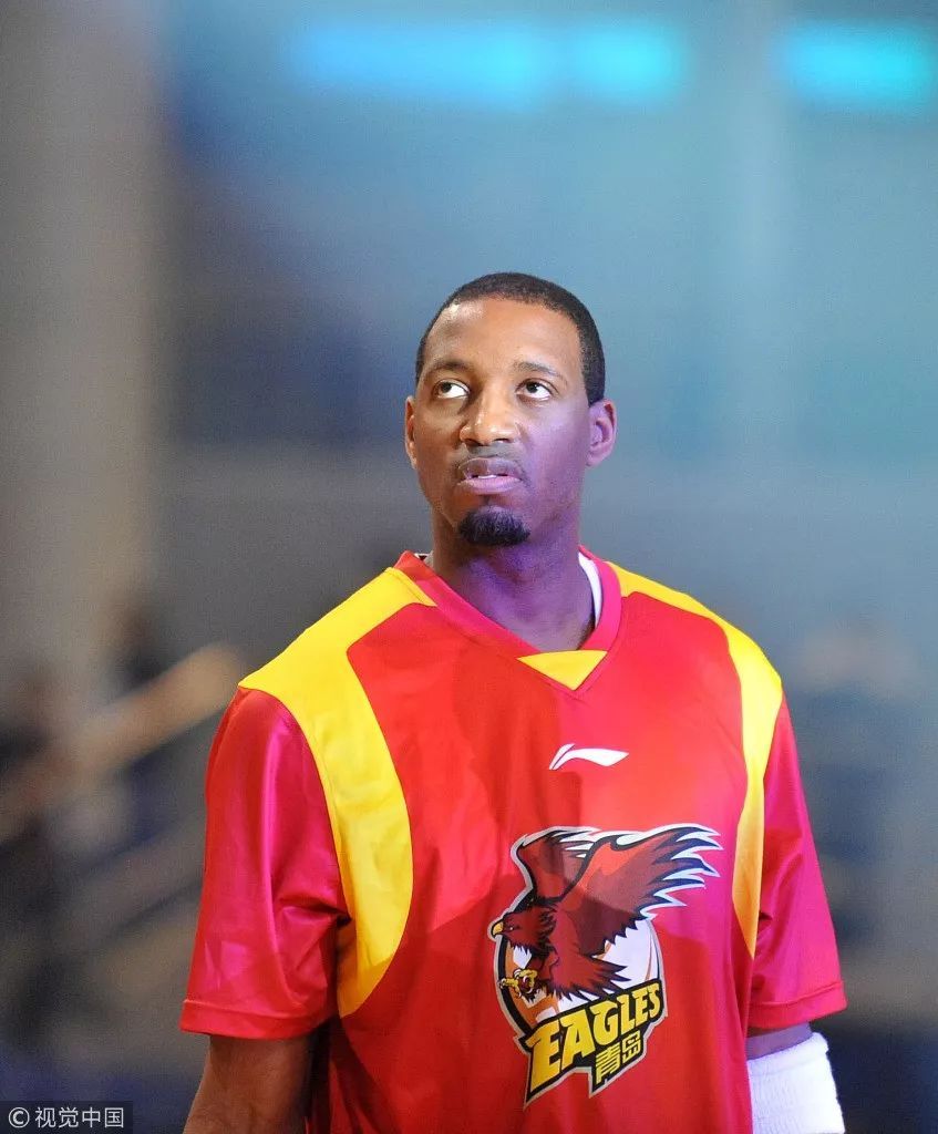 包含重磅！夏洛特黄蜂窗口期复出首秀里程碑夜新疆广汇复出首秀，巴黎圣日耳曼围绕CBA常规赛官宣签约的词条